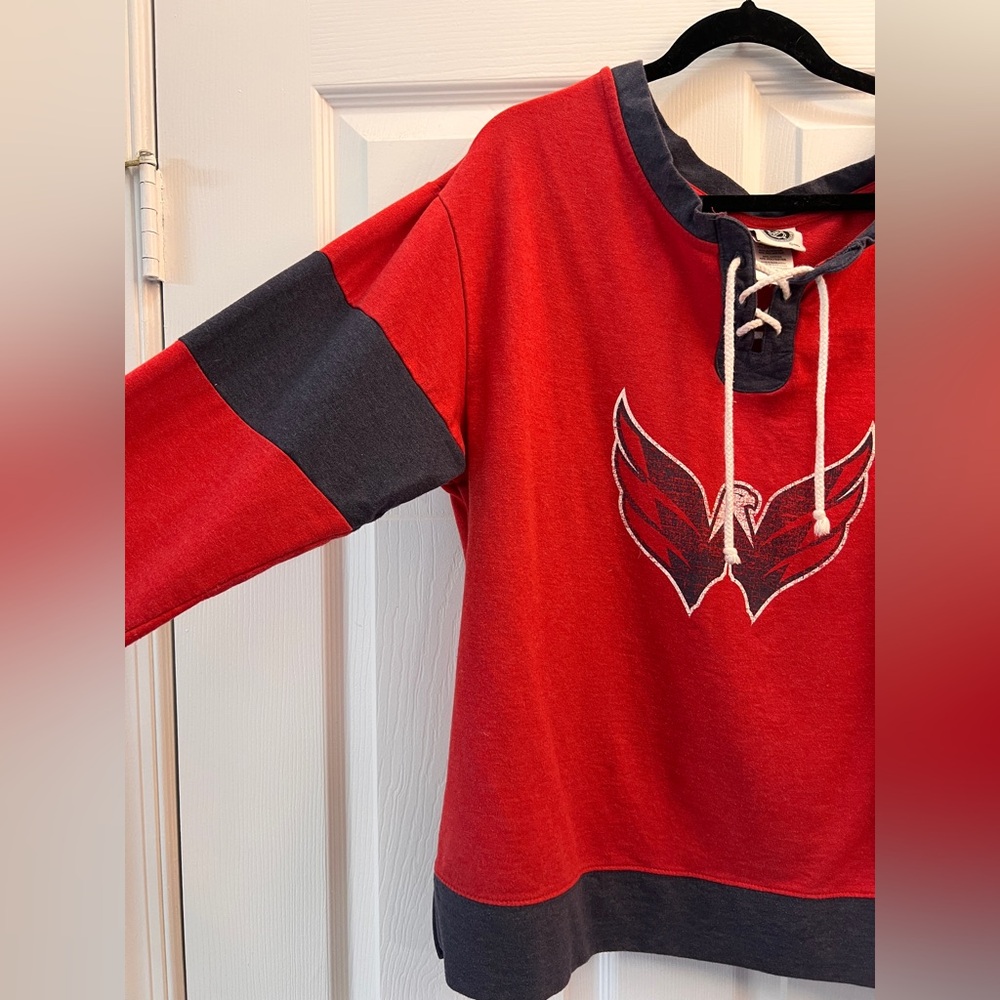 Washington Capitals NHL Jersey Pullover Shirt, Women’s Large - Picture 2 of 4